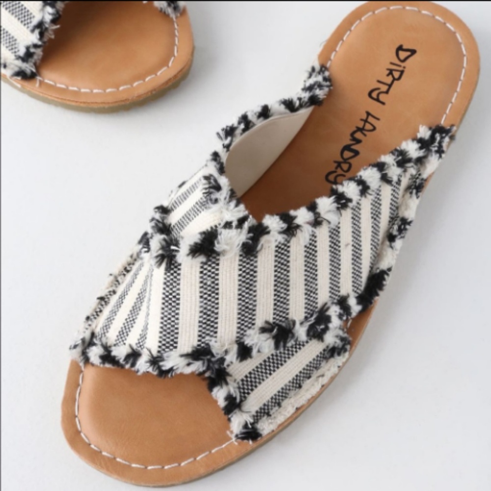 LAST PAIR❗FRAYED CANVAS SLIDES - Picture 2 of 7